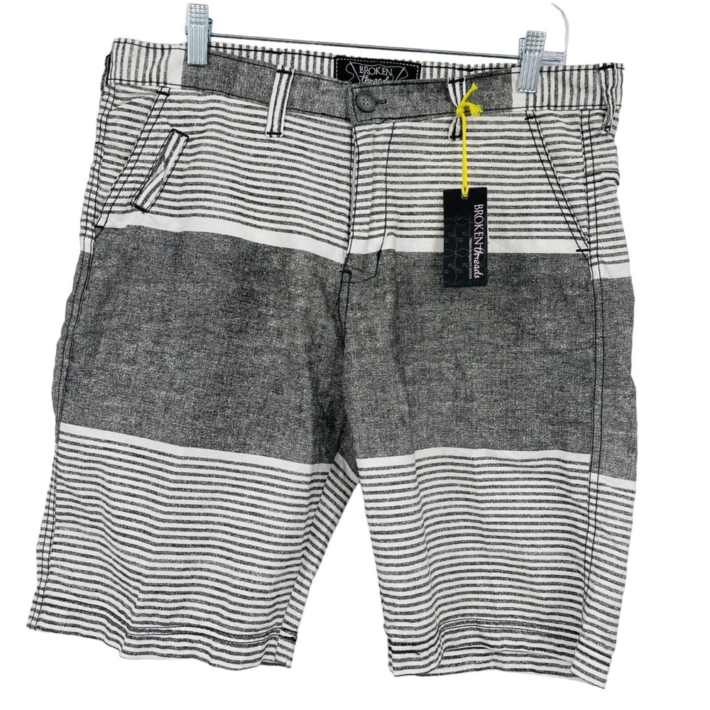 Broken Threads Shorts Mens 34 Black White Striped Colorblock Boardshorts Beach